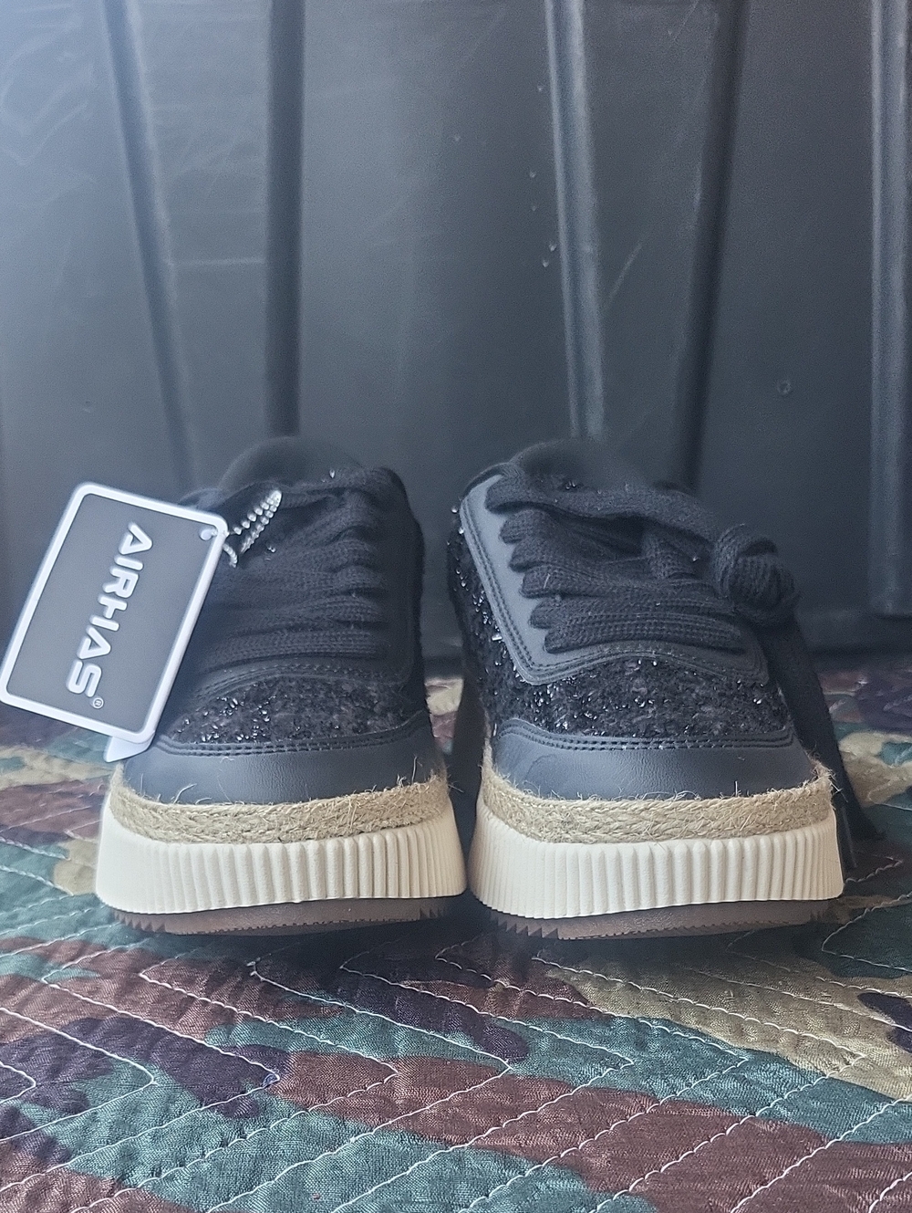 AIRHAS PLATFORM SNEAKERS SIZE 8